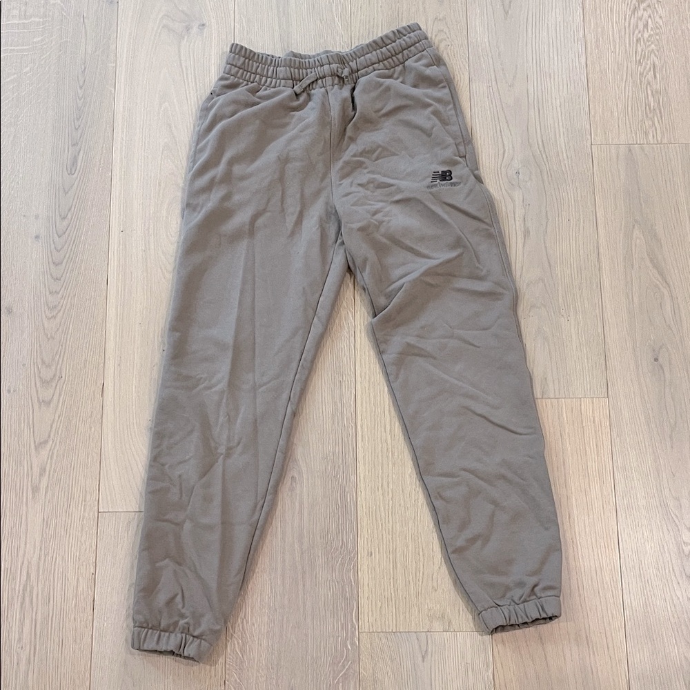 New Balance Men's Tan Joggers